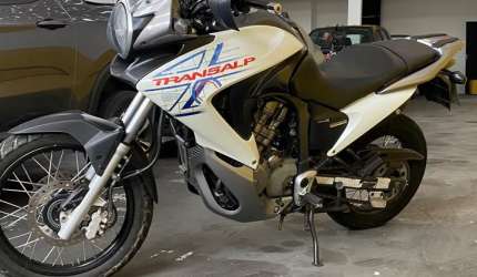Honda transalp