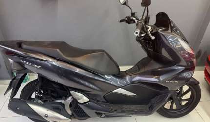 Honda pcx gasolina automatizado