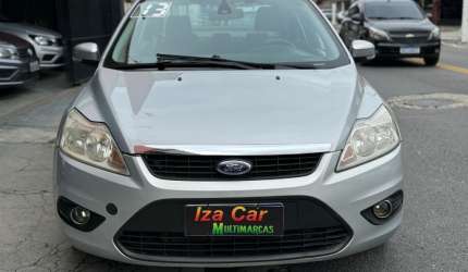 Ford focus 2.0titanium sedan 16v 4p