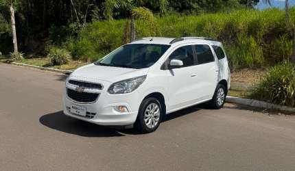 Gm chevrolet spin sete lugares