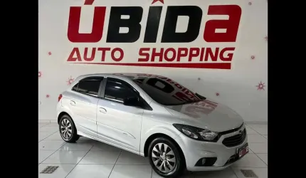 Chevrolet onix joy black 2021