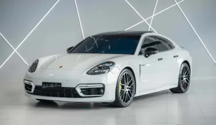 Porsche panamera 4s e-hybrid 2.9 560cv