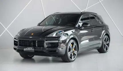 Porsche cayenne turbo s e-hybrid 4.0 v8 680cv