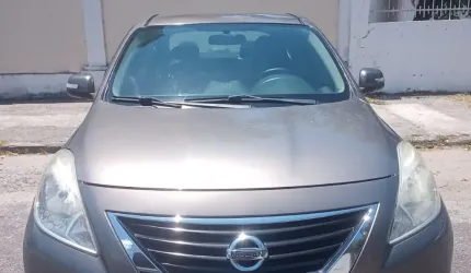 Versa 2014 sl 1.6 flex/gnv - completo