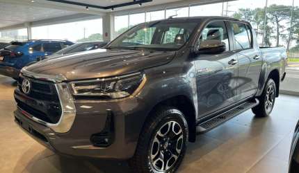Toyota hilux 2.8 srv 4x4 cd turbo intercooler 16v