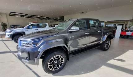 Toyota hilux 2.8 tdi srx plus cd 4x4 4p