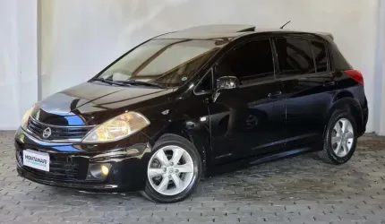 Nissan tiida sl 1.8 flex 16v aut.  - preta - 2011/2012