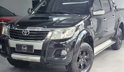 Toyota hilux cd srv d4-d 4x4 3.0 tdi diesel aut