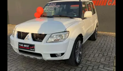 Mitsubishi pajero tr4 2.0 4x2 16v 140cv flex 4p manual 2012