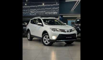 Toyota rav4 20l 4x4 2014