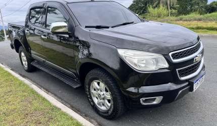 Abaixo da fipe vendo s10 2.8 4x4 diesel 