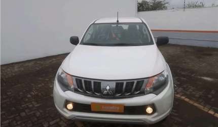 Mitsubishi l200 triton 2023 2.4 16v turbo diesel gls cd 4x4 automático
