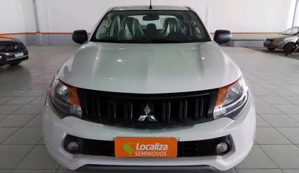 Mitsubishi l200 triton 2023 2.4 16v turbo diesel gl cd 4x4 manual
