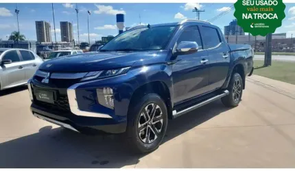 Mitsubishi l200 triton 2025 2.4 16v turbo diesel sport hpe-s terra cd 4p 4x4 automático