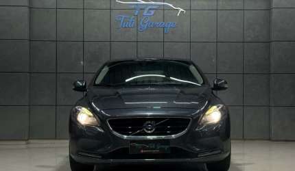 Volvo v40 t-4 2.0 aut./mec.  - cinza - 2013/2013