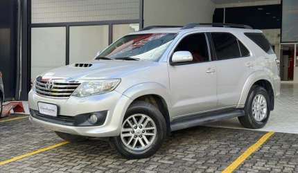 Toyota hilux sw4 3.0 srv 4x4 16v turbo intercooler diesel 4p automático