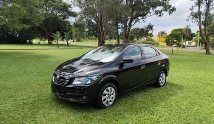 Prisma 1.4  lt 2016 impecável