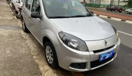 Renault sandero 2012 1.0 authentique 16v flex 4p manual
