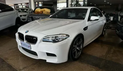 Bmw m5 4.4 v8 32v gasolina 4p automático - branca - 2013/2014