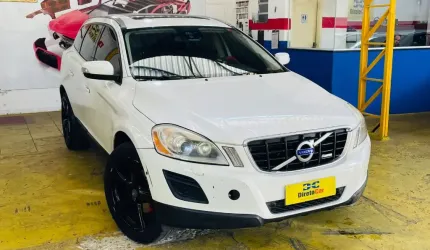 Carro bem conservado