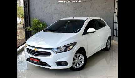 Chevrolet onix 1.0mt lt 2017