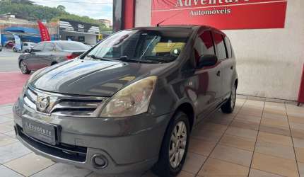 Nissan livina flex automático