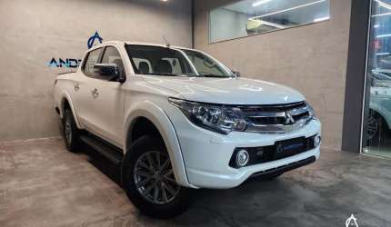 Mitsubishi l200 triton sport hpe-s 2.4 cd dies. aut  - branca - 2018/2019