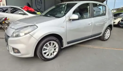 Sandero privilège hi-flex 1.6 16v 5p aut