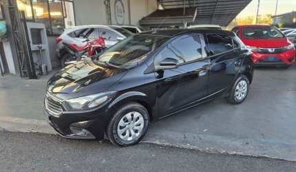 Onix hatch lt 1.0 8v flexpower 5p mec.