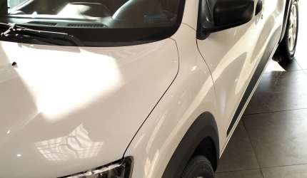 Kwid 1.0 17/18 completo - baixa km