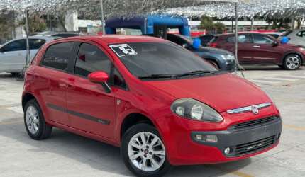 Fiat punto 1.4 attractive italia 8v flex 4p manual 2016