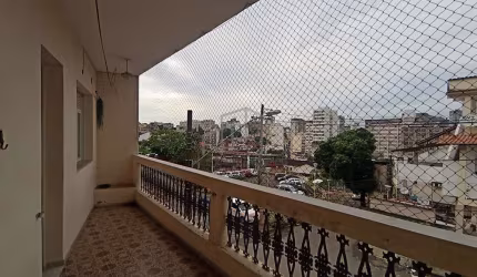 Sobrado com 150m² no Parque Moscoso, Centro - Vitória, ES