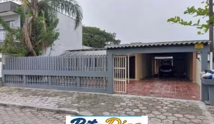 Casa Alvenaria em Praia de Leste, Pontal do Paraná/PR