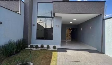 Casa à venda em Pontal do Paraná/PR