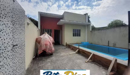Casa à venda no bairro Shangrila - Pontal do Paraná/PR