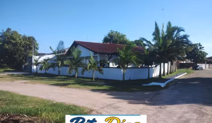 Casa à venda no bairro Canoas - Pontal do Paraná/PR
