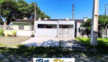 Casa à venda no bairro Shangri-la - Pontal do Paraná/PR