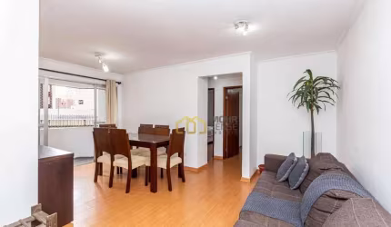 Apartamento com 2 dormitórios à venda, 51 m² por R$ 410.000,00 - Centro - Curitiba/PR