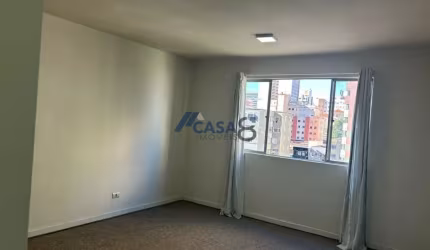 Studio Reformado  │Andar Alto  │Centro de Curitiba