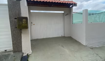 Linda casa em ótima localização