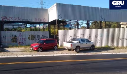 ÓTIMA ÁREA NA ÁGUA CHATA