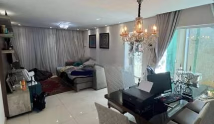 MARAVILHOSO SOBRADO NO JARDIM SANTA MENA