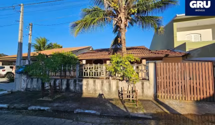 ÓTIMA CASA TÉRREA EM CARAGUATATUBA