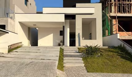 Casa Térrea à Venda - Mogi das Cruzes - SP