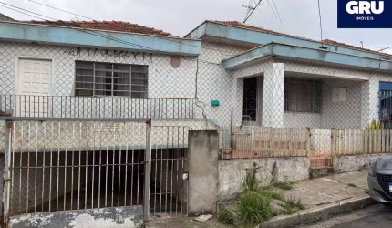 TERRENO COM 2 CASAS A VENDA NO GOPOÚVA