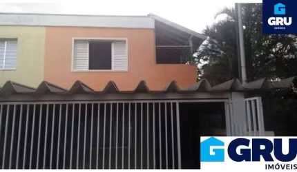 sobrado com 2 dorms