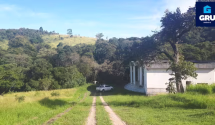 ÓTIMA CHÁCARA EM MARIPORÃ