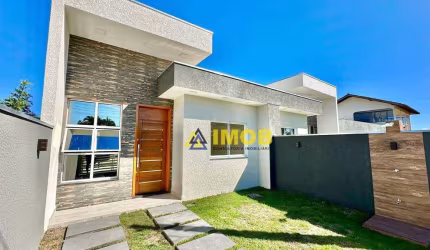 CASA 3 QUARTOS COROADOS