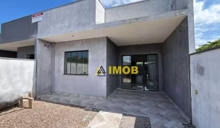 CASA 3 QUARTOS COROADOS