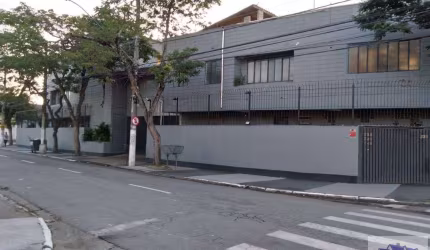Galpão para alugar em Barueri na Av. Aldeia com 2.021,85 m²;
